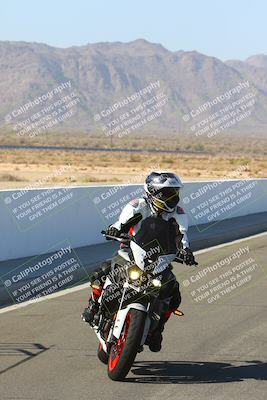 media/Apr-10-2022-SoCal Trackdays (Sun) [[f104b12566]]/Around the Pits/